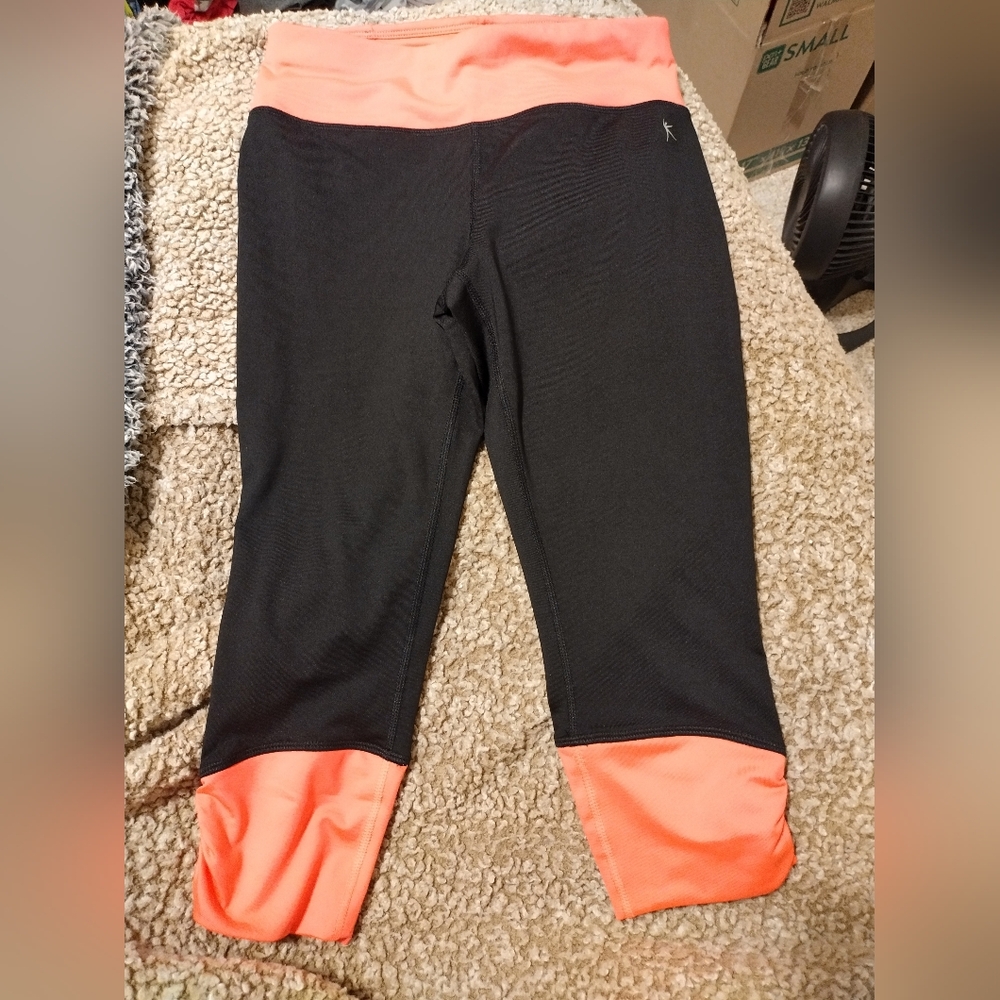 3/4 length workout capris
